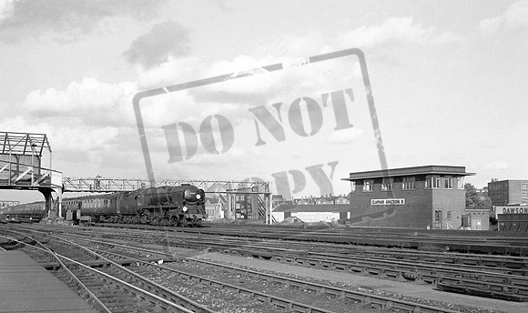 34052 1960s Clapham Junction