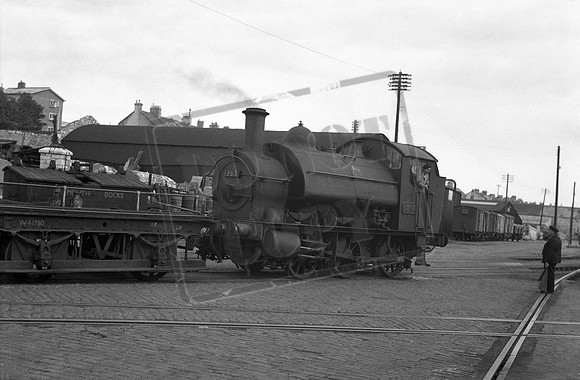 1363 1950s Plymouth Millbay Docks