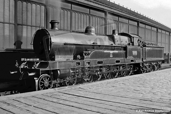 LNWR 2420 1920c Crewe