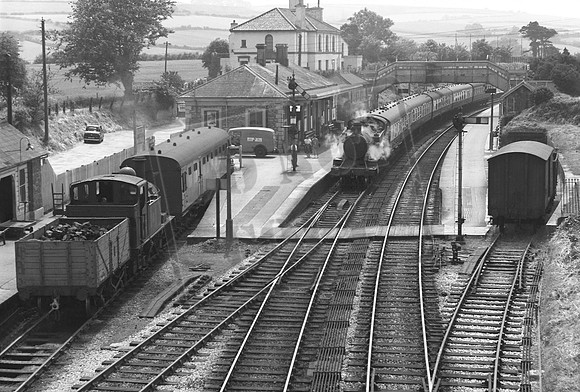 4176 1950s Churston