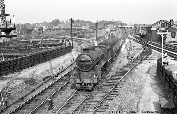 61768 1957-08-17 Basford North