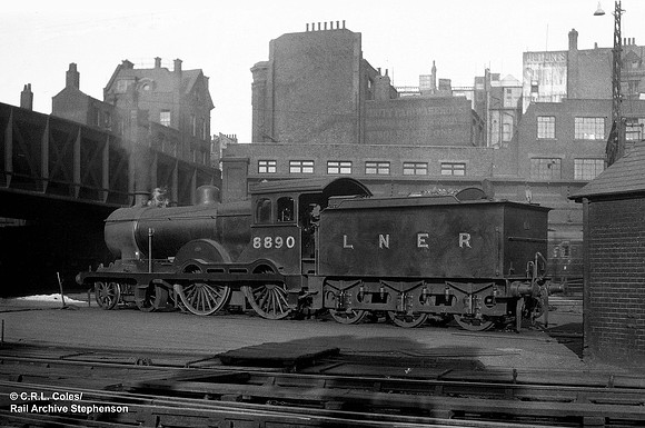 8890 1935 Liverpool Street