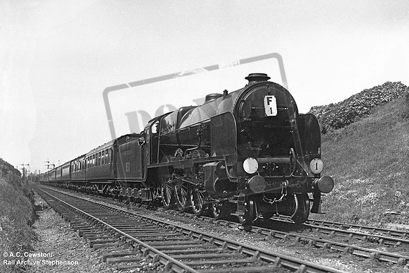 850 1935c near Shorncliffe