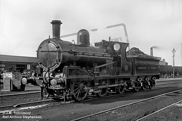 826 1910c Fleetwood shed