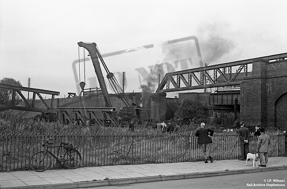 Crane RS1004 40 1954-10-13 Nottingham Trent Lane