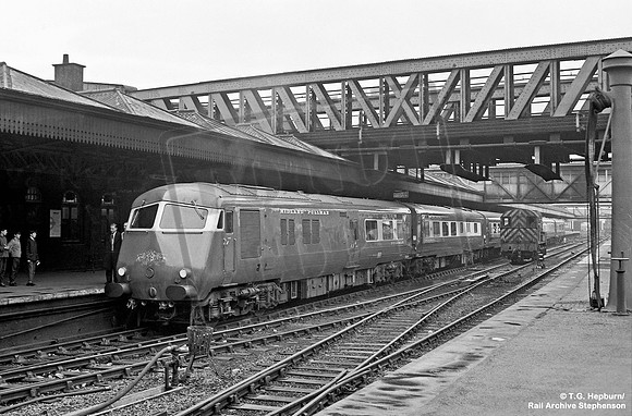 Blue Pullman 1966-04-15 Nottingham