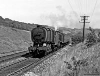 33022 1956-06-26 near Dorking