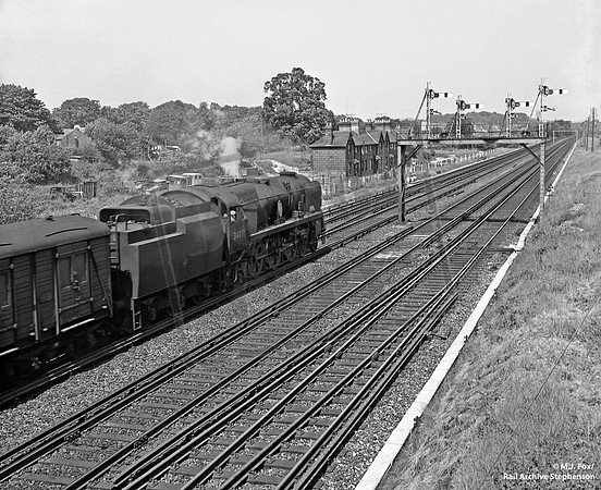 34071 1966-06-04 Worting Junction
