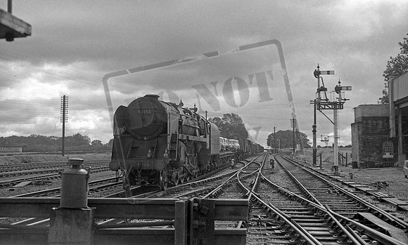 92152 1965-09-09 Gobowen