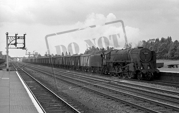 92183 1961-05-27 Welwyn Garden City