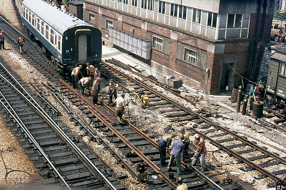 Plymouth 1975 After derailment