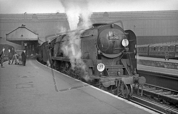 34047 1966-12-14 Waterloo
