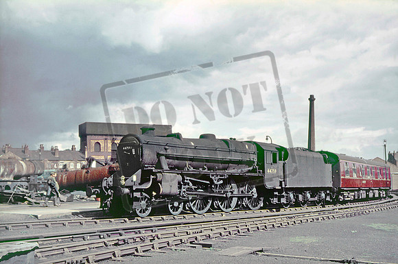 44759 1966-08 Crewe Works