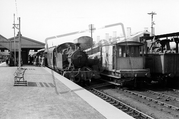 5519 1950s Wadebridge