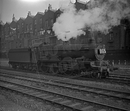 7004 1950s Approching Paddington