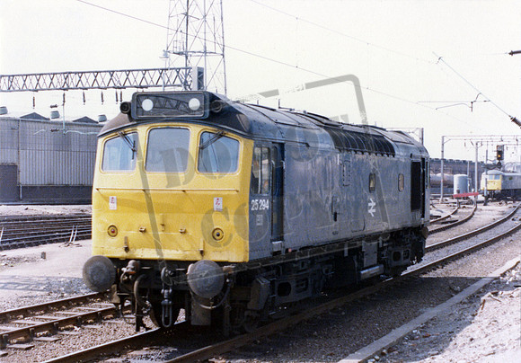 25294 1982-04-28 Bescot