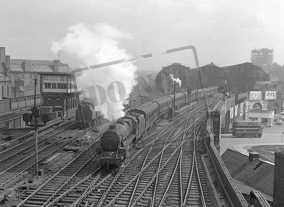 44887 1961-08 Manchester Exchange