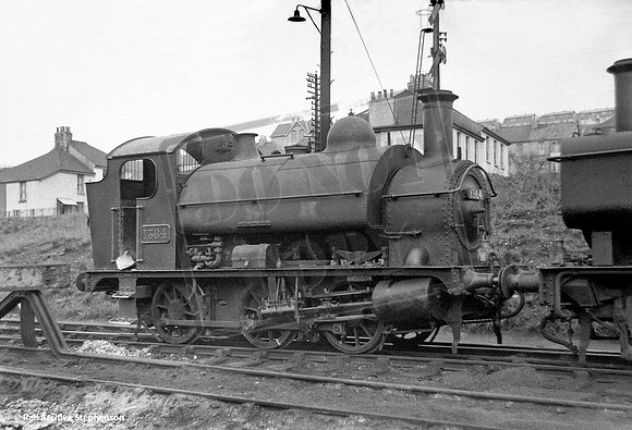 1364 1950s Laira shed