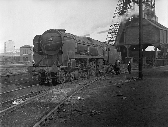 35002 1961c Nine Elms