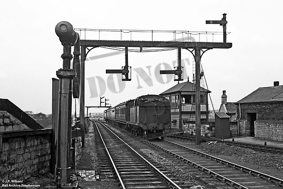 41943 1954-05-27 Mansfield