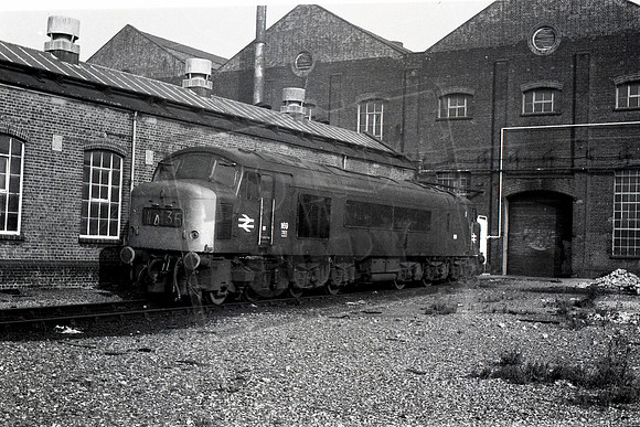 169 1970 outside Stratford Works