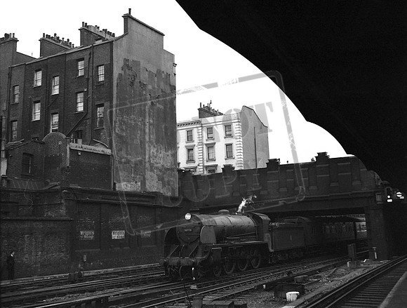 30776 1950s London Victoria