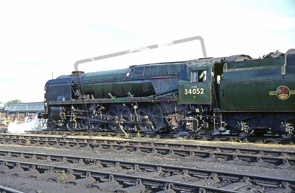 34052 1967-07-02 Salisbury