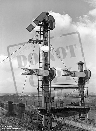Signal 1954-03-30 Radcliffe on Trent