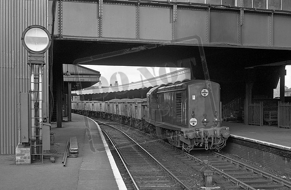 D8229 1962-07-14 Clapham Junction