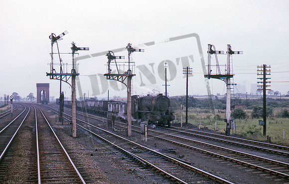 90382 1964-07-18 Stainforth & Hatfield