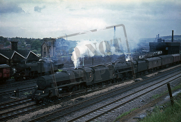 45223 1966-06-19 Mirfield