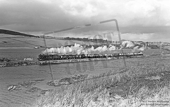 65930 1965c Loch Ore near Kelty