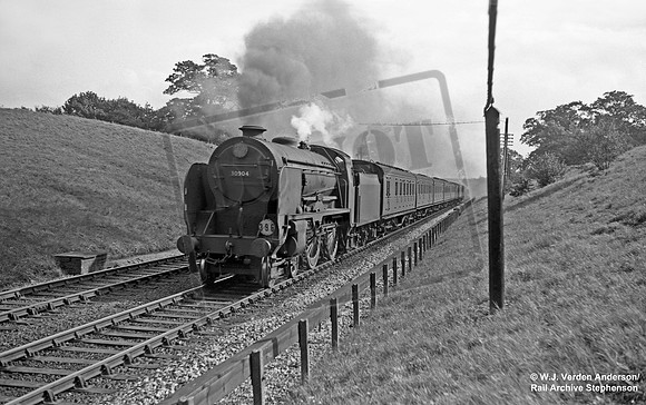 30904 1950-09 Weald