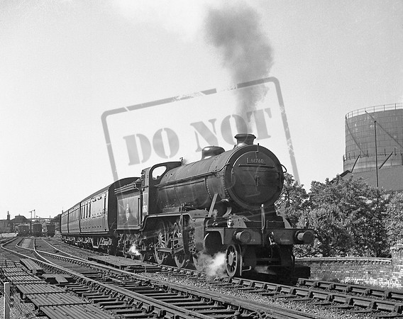 61760 1953 Boston