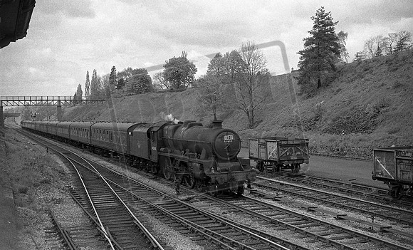 45658 1963-05-11 Gerrards Cross
