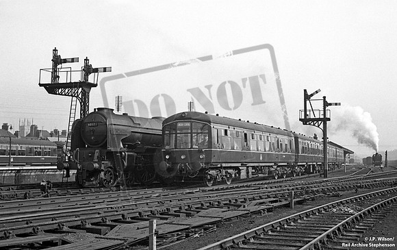 DMU E79022 1958c Grantham