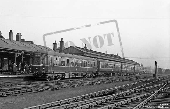 DMU E79022 1958c Grantham