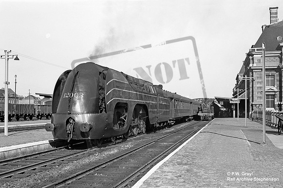 12003 1959-06-13 Tournai
