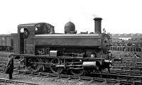1366 1954-04 Swindon Works