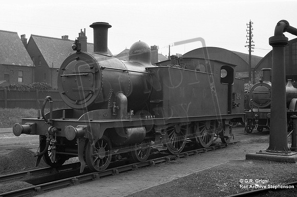 M&GN 20 1932-10 Yarmouth Beach
