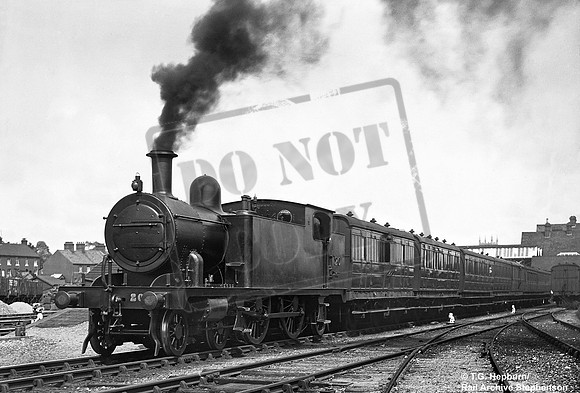 M&GN 20 1930c Cromer Beach