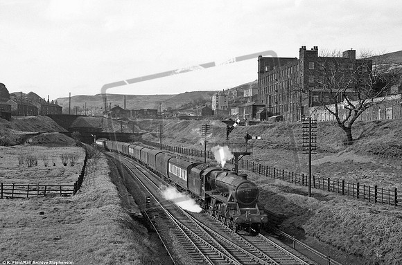 45103 1950s Summit Tunnel West