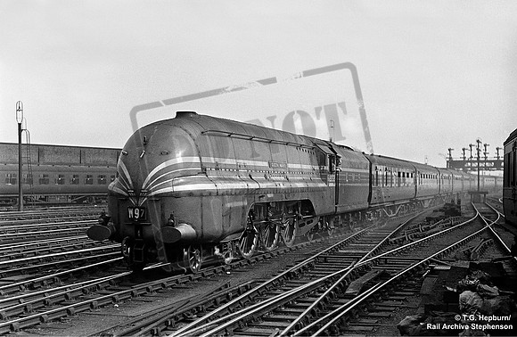 6222 1937c Crewe