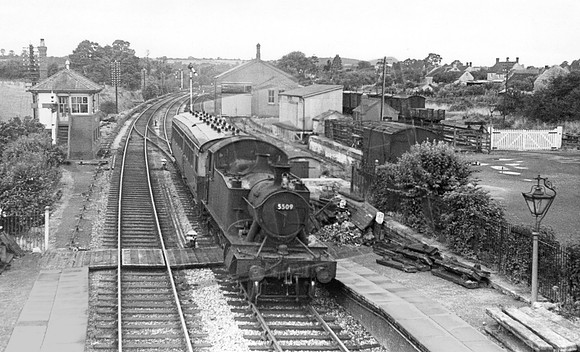 5509 1950s Somerton