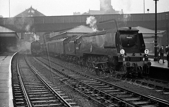 34054 1963-03-30 Nottingham Victoria