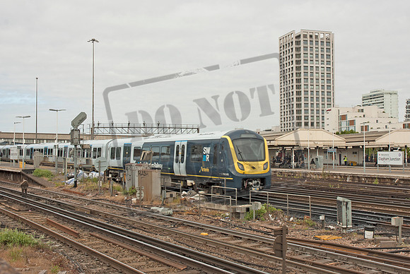 701042 2025-06-16 Clapham Junction