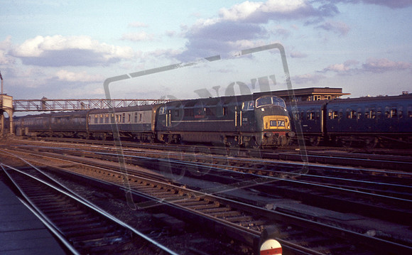 D800 1967-10-23 Clapham Junction