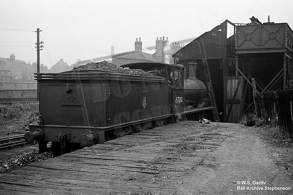 65700 1952-09-08 Layerthorpe