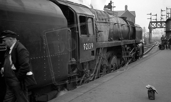 92139 1965-11-13 Derby