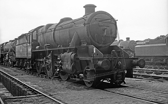42983 1964c Bushbury shed